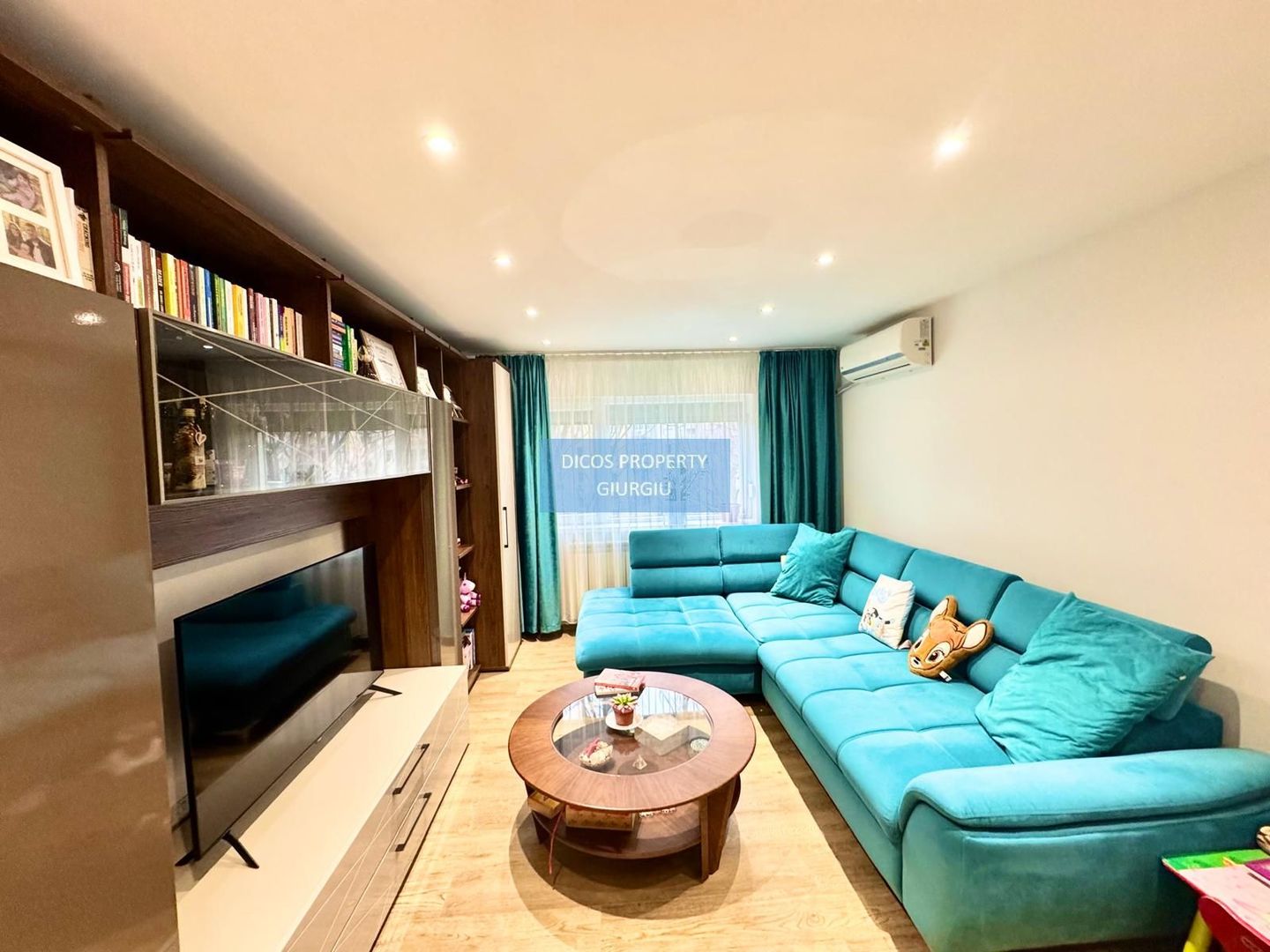 Apartament 2 camere de vânzare – Bd. București - Poză 1