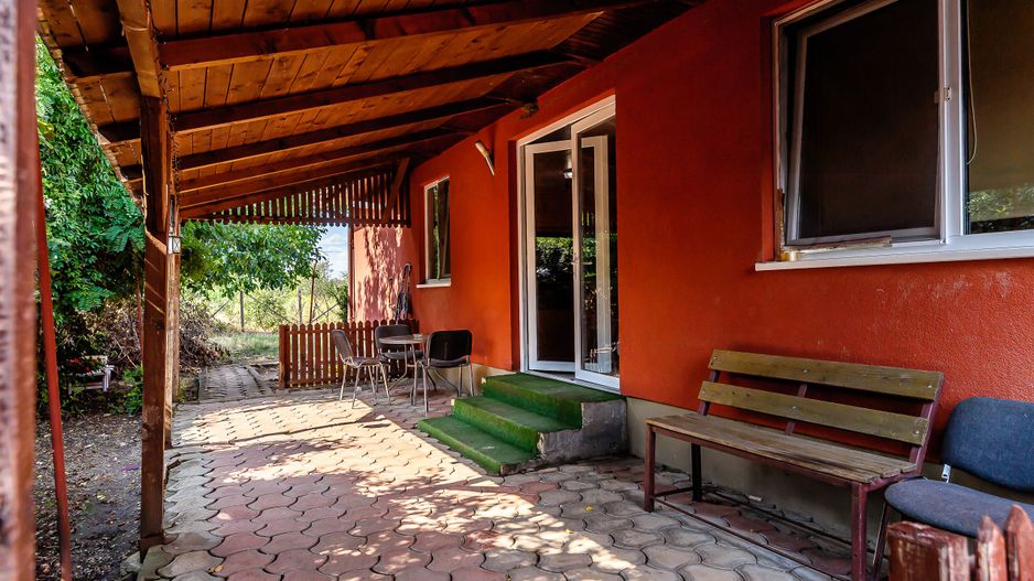 Casă 2008 - 6 camere - teren 1440 mp - Zadareni, Arad - COMISION 0% - Poză 9