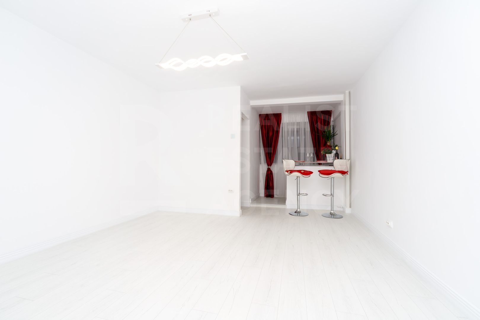 Vânzare, garsonieră, zona Drumul Taberei, București - Poză 5