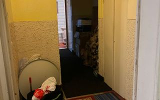 De vanzare apartament 3 camere Micro 16, etaj 4/4, 65.000 euro negociabil - Poză 8