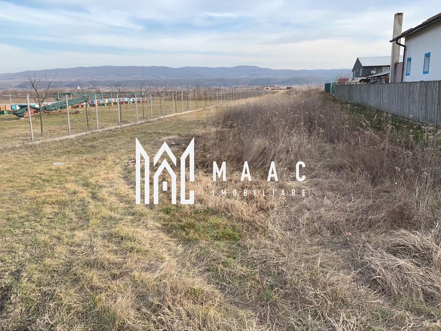 Teren extravilan 2581 mp | Râureni, Râmnicu Vâlcea | utilități la limită - Poză 1
