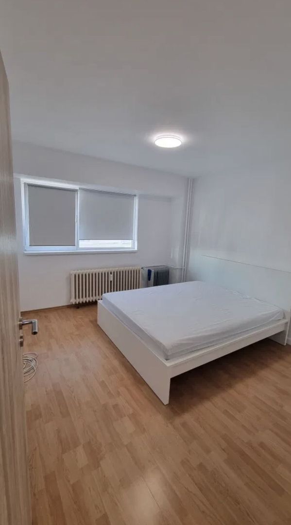 AP. 3 CAMERE- STEFAN CEL MARE, BLOC REABILITAT, METROU 5 MINUTE - Poză 2