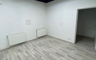 Spatiu comercial cu parcare - Poză 14