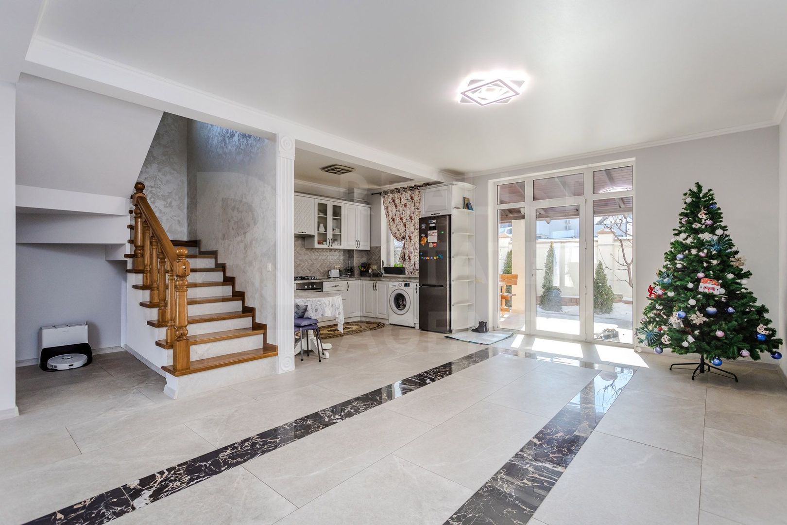 Vânzare, casă, 4 camere, str. Nicolae Dimo, or. Durlești - Poză 5