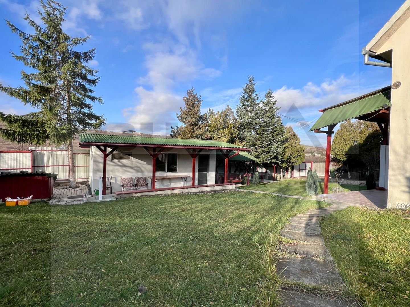 Casa individuala, 5 camere, 150mp utili, 700mp teren, Colonia Sopor - Poză 17