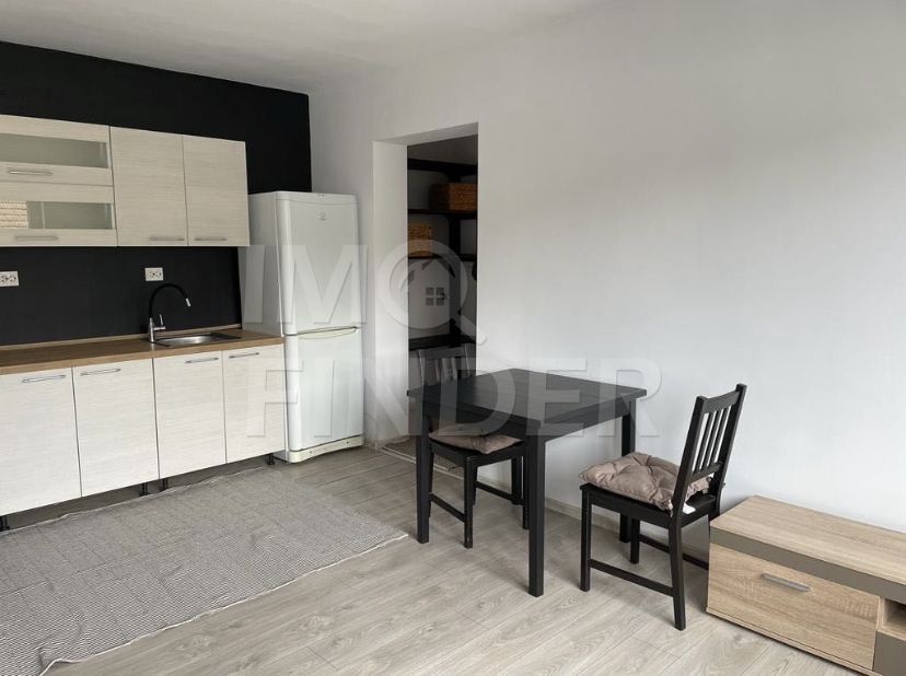 Vânzare 2 Camere Grigorescu etaj intermediar - Poză 2