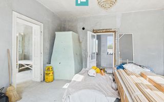 Casă spatioasă și solidă în Pecica - Poză 10