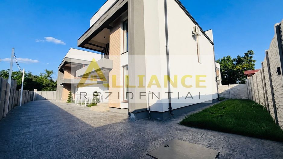 ]Casă de vânzare în comuna Berceni - Poză 2