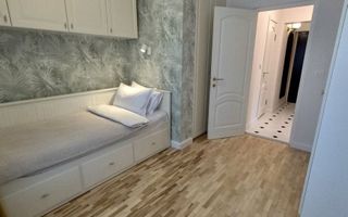 Apartament premium,  Palatul Parlam, cu terasa si panouri solare - Poză 5