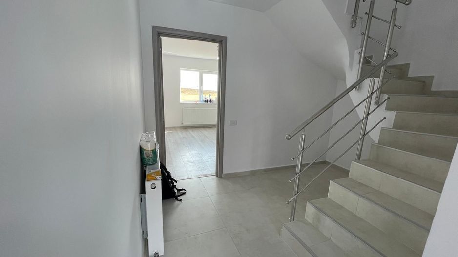 CASA TIP DUPLEX 4 CAMERE , TOATE UTILITATILE, FINALIZATA, COMISION 0% - Poză 17