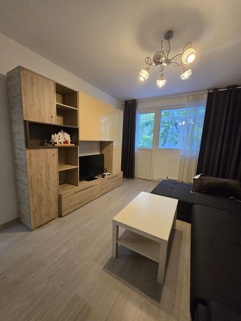 Apartament 2 camere de inchiriat, mobilat, Plaza Romania Mall - Poză 1