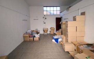Vila 290mp + 4 spatii comerciale/chiriasi /depozitare, teren 1401 mp, acces DN1 - Poză 19