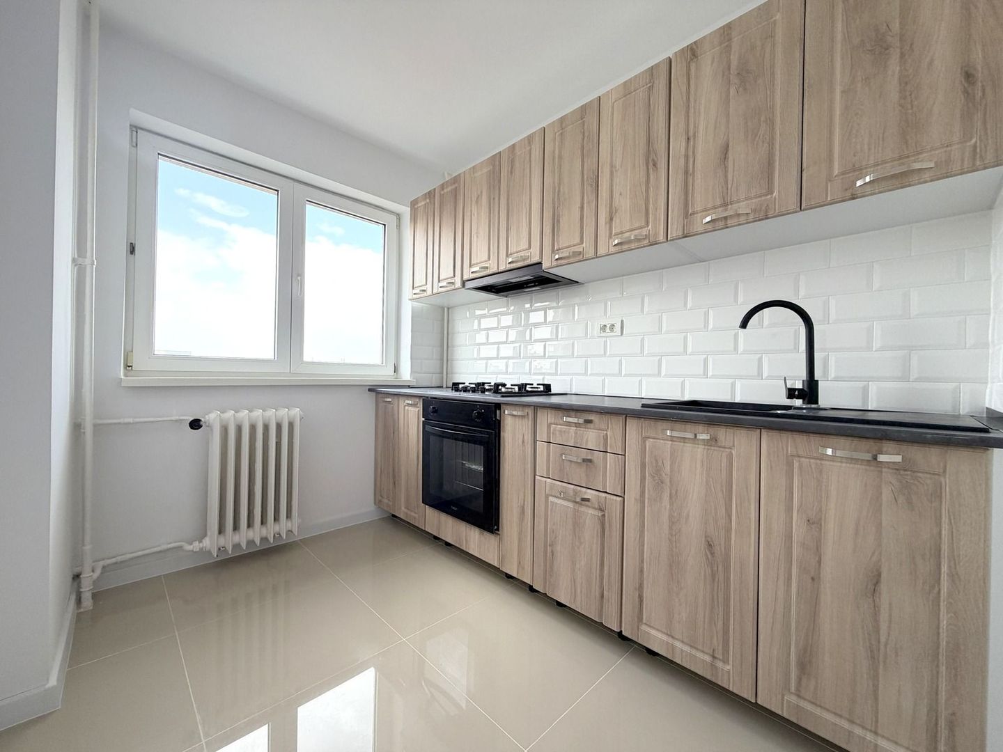2 camere 52mp renovat complet Bucurestii Noi | Parc Bazilescu - Poză 3