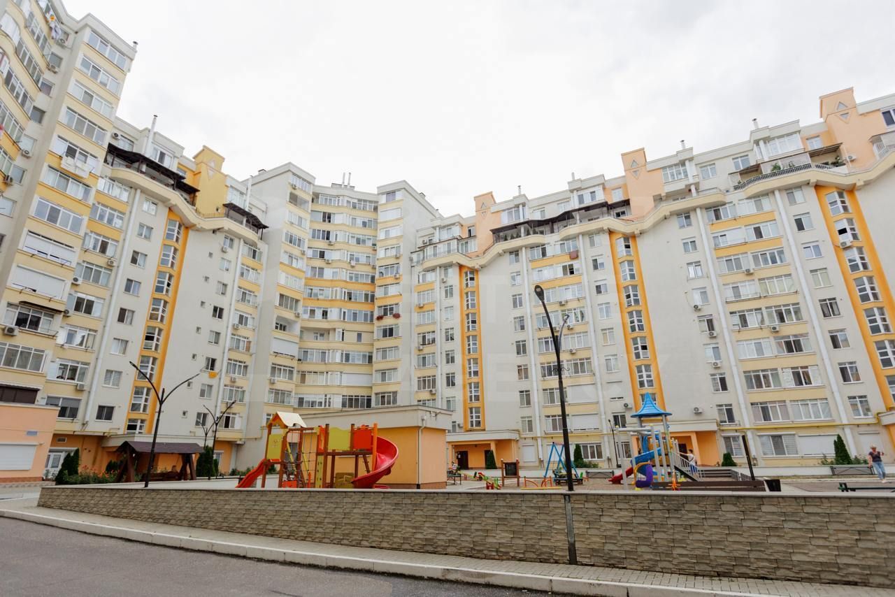 Vânzare, apartament, 2 camere , str. Alba Iulia, Buiucani - Poză 1