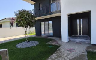 Casa lux de vanzare in  Oncea- Oradea - Poză 1