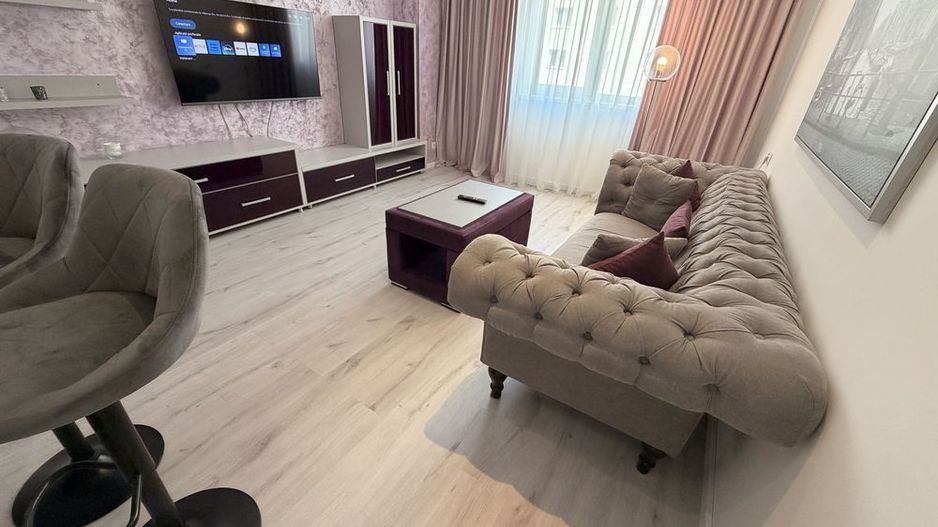 De inchiriat Apartament 2 camere Rin Grand Hotel - Poză 1