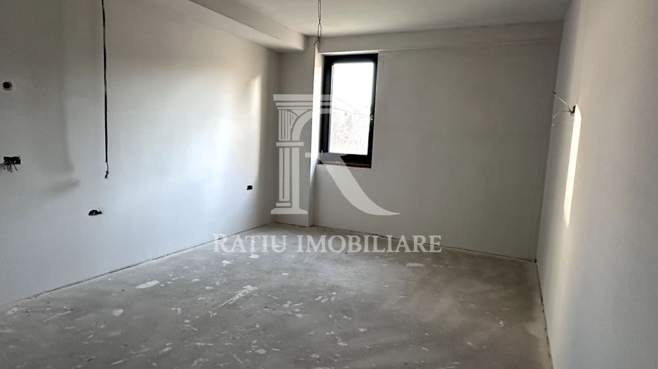 Apartament cu 3 camere | Ultracentral | Oradea - Poză 3