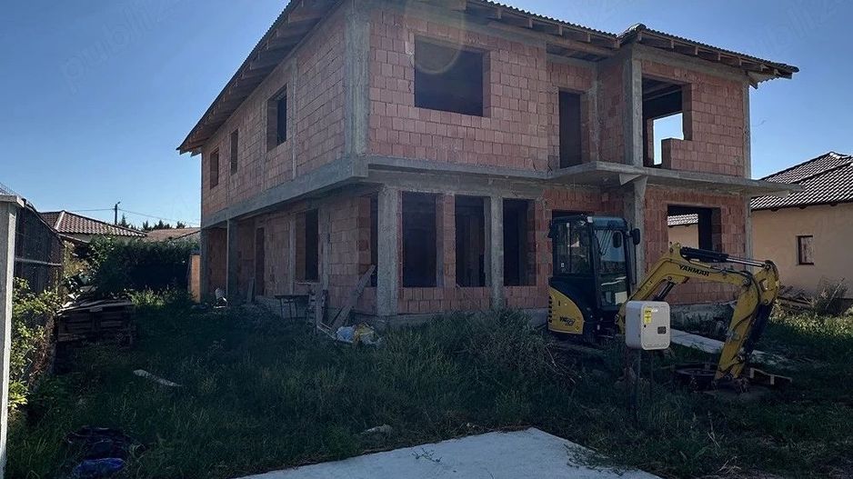 BRASADAS vinde casă la roșu în construcție in Vetis. - Poză 1