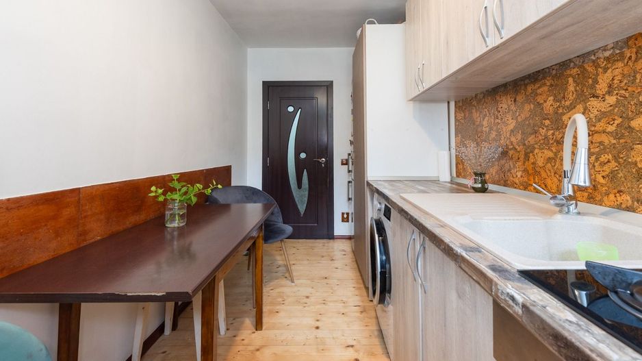 Sacele-Apartament 2 camere+2 locuri de parcare - Poză 5