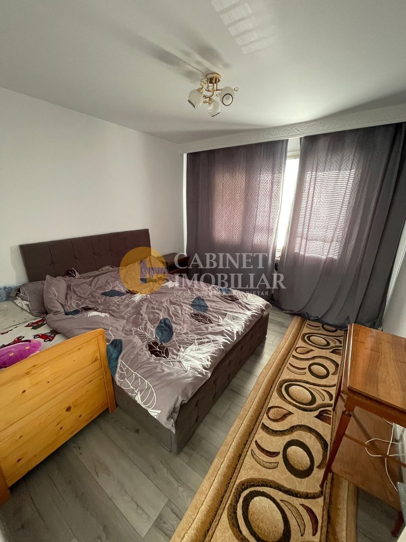 PODU ROS - 3 CAMERE - ETAJUL 1 - MOBILAT SI UTILAT - Poză 1