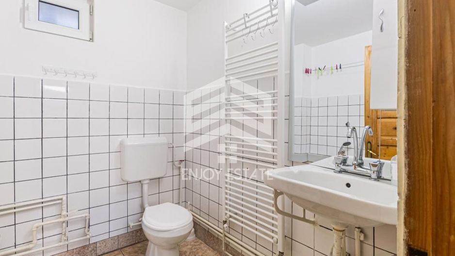 Casă individuală, vedere către Bucegi, la 300 m de Centru, Gară sau Cantacuzino - Poză 10