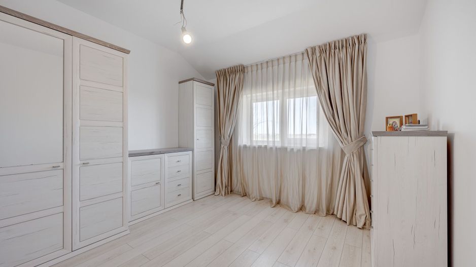 Casa cu Mesteceni!  Complex Lalelelor Domnești - Poză 41