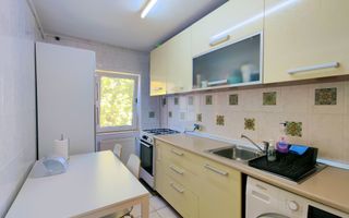 Decomandat, la cateva minute de parc si metrou - Poză 2
