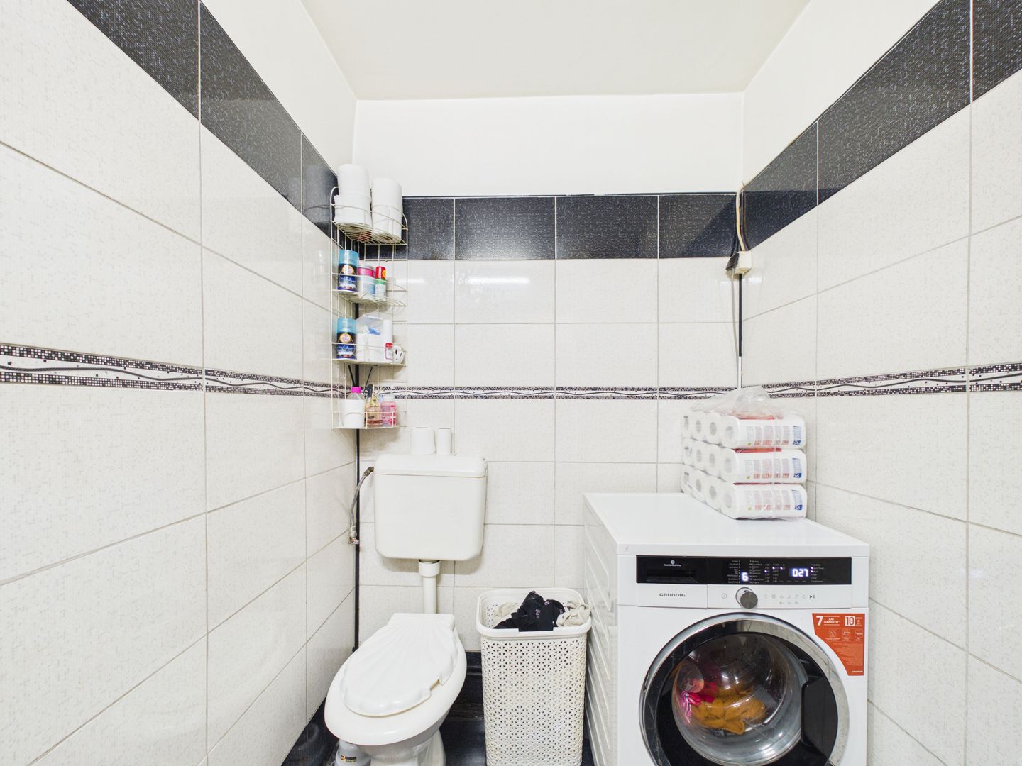 Apartament 4 camere decomandat | Parter | Metrou la 7 minute | - Poză 17
