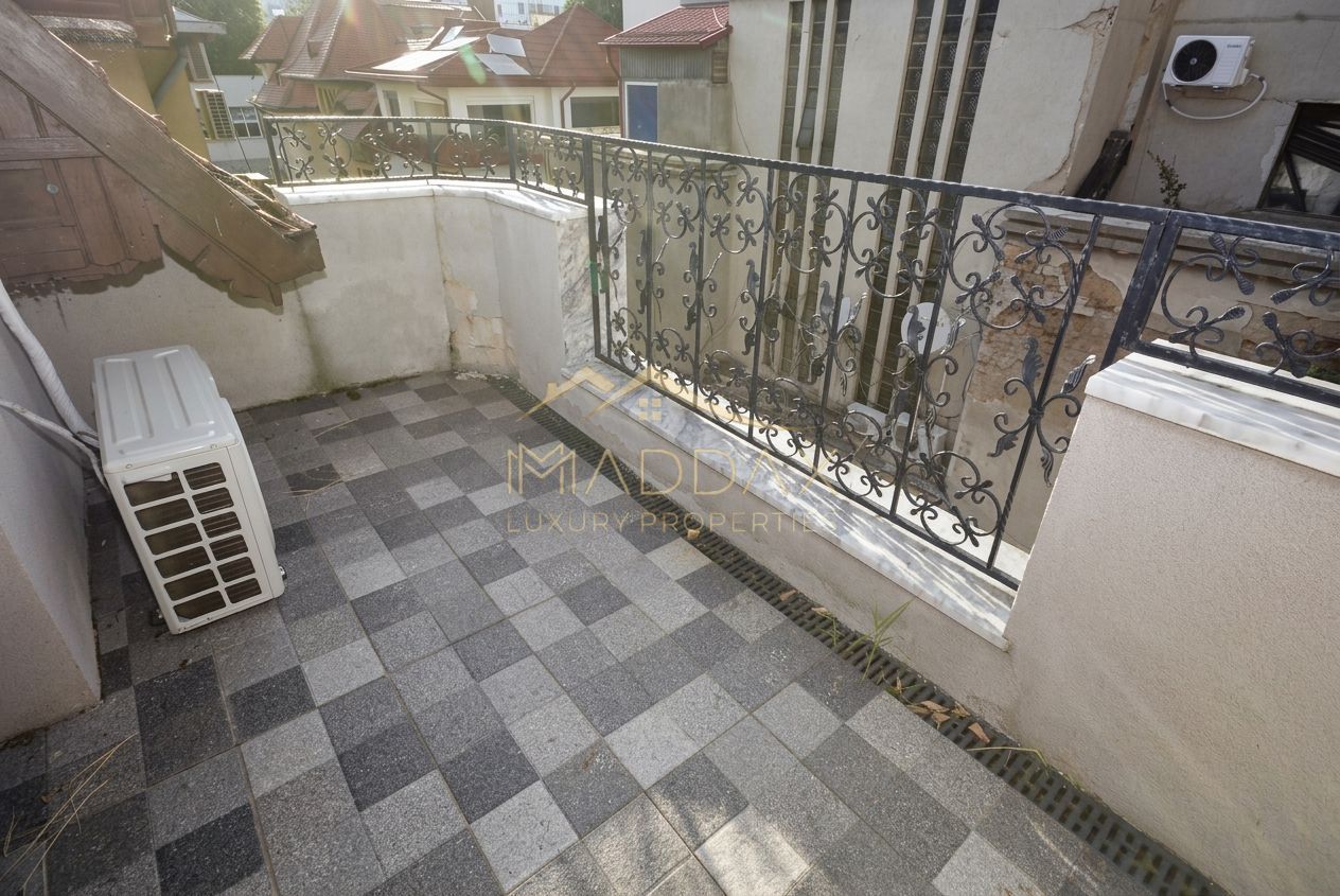 Apartament cu 4 camere in vila interbelica / Dorobanti - Poză 2