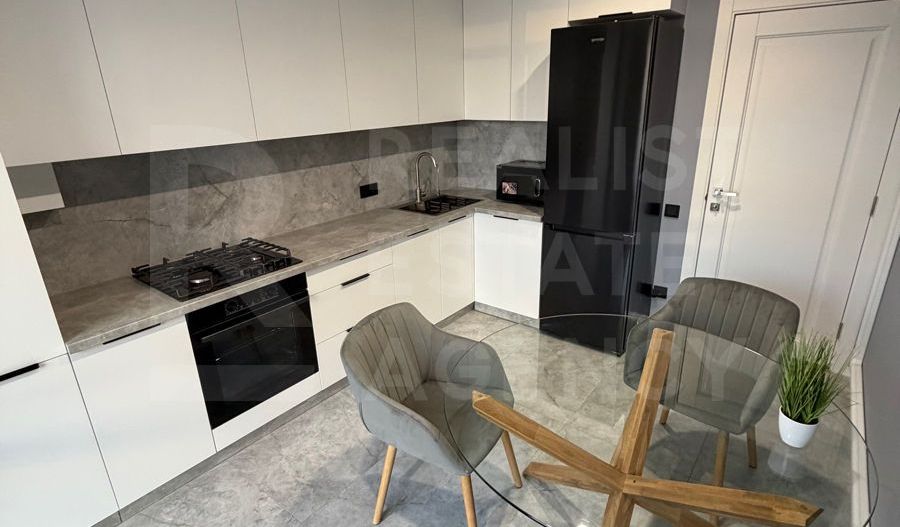 Chirie, apartament, 2 camere, strada Corneşti, Râșcani - Poză 1