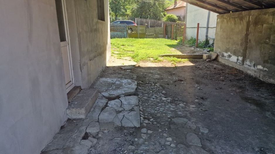 Casă cărămidă 4 camere + anexe - Călinești - Vrănești, Argeș - Poză 12
