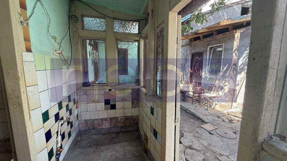 DE VANZARE CASA INTERBELICA  – 3 CAMERE - METROU STEFAN CEL MARE - Poză 10