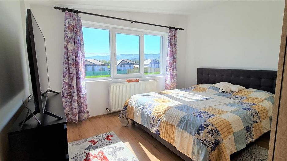 Casa 3 camere complex rezidential intrare Tarlungeni Brasov - Poză 5