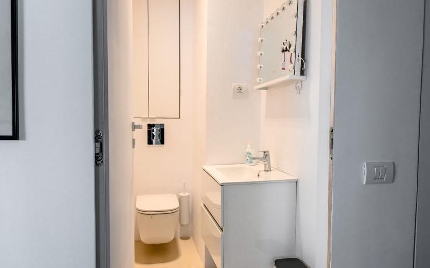 Apartament superb 4 camere. Piața Romană, 100 mp, vedere parc - Poză 12