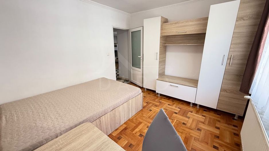 Apartament 3 camere de inchiriat 7 noiembrie - Poză 5
