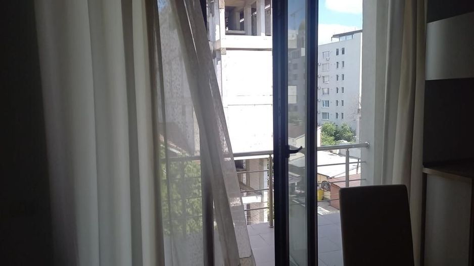 3 cam decomandat, bloc nou, 3 terase, langa Hotel Mariott, centrala - Poză 8