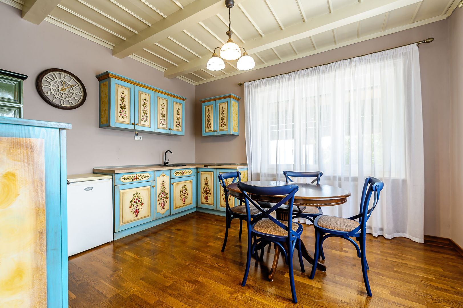 REZERVAT Visezi la o proprietate unică, plină de istorie și farmec? - Poză 5