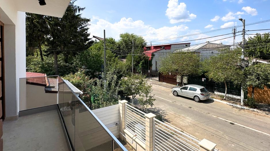 Garsoniera noua de vanzare la 5 minute de metrou laminorului - Poză 5