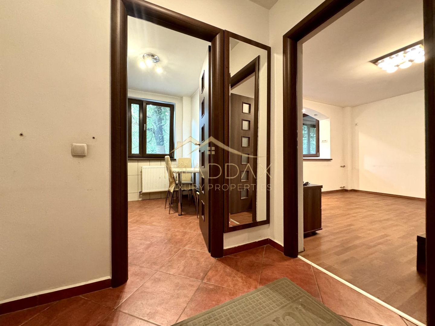 Apartament cu 3 camere // Zona Tei - Doamna Ghica - Poză 26