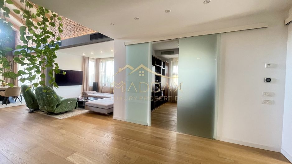 Masterpiece Villa**7 camere**Sauna**Jacuzzi//Dumbrava Vlasiei - Poză 4