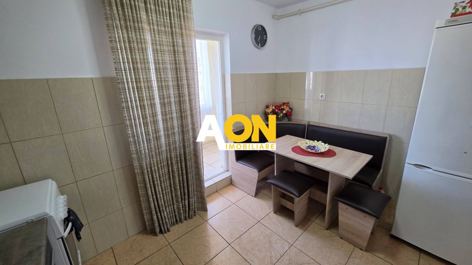 Apartament 3 camere, 68 mp utili, Cetate, zona Piata Cetate - Poză 7