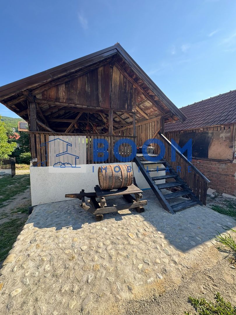 Conac Boieresc | Restaurat | Teren 2000 m - Poză 8