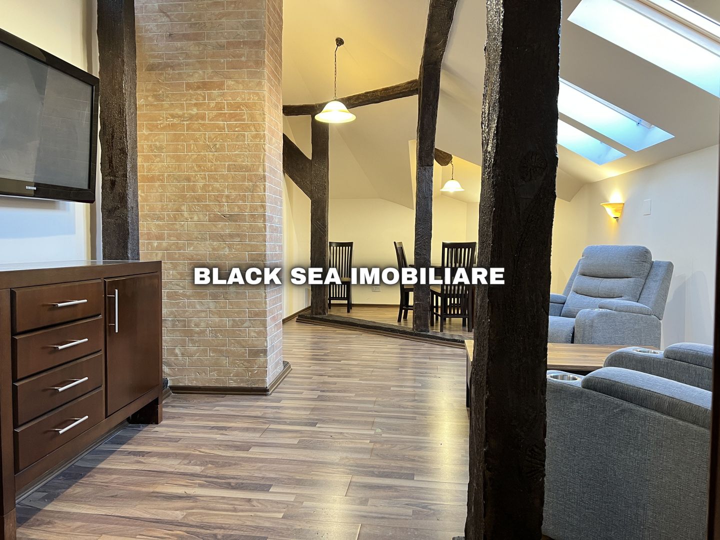 Apartament 3 camere zona Centrala foarte spatios - Termen Lung - Poză 12