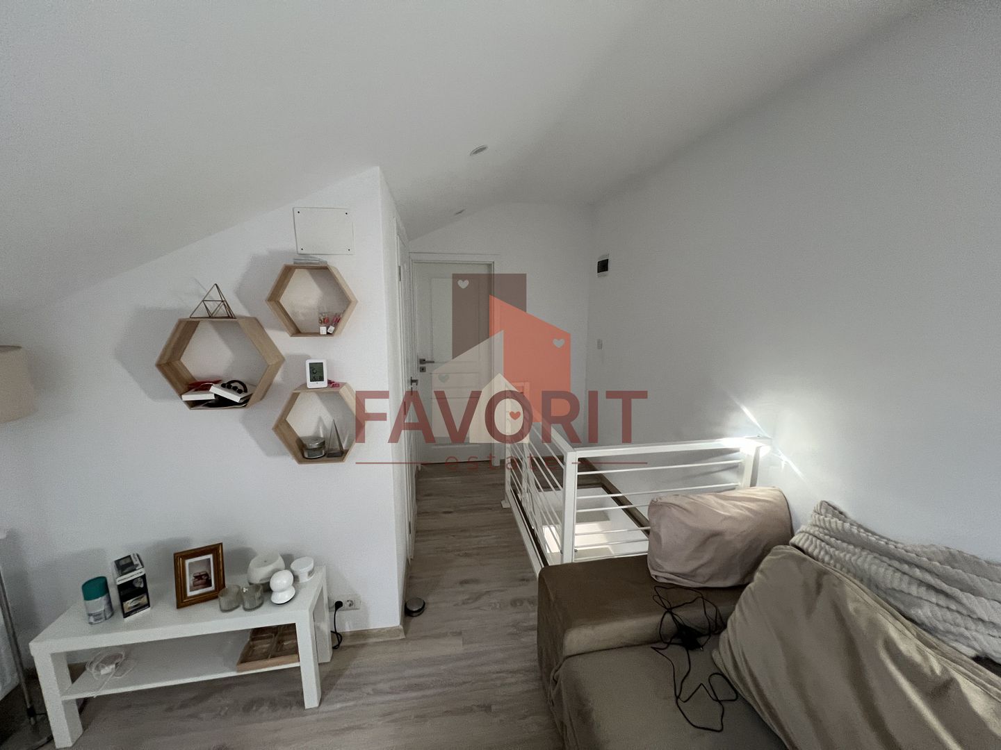 Apartament 4 camere pe 2 niveluri | 2 bai | 90 mp utili | Calea Urseni - Poză 9
