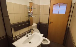 Apartament cu 4 camere | Pet Frendly | Ultracentral | Oradea - Poză 16