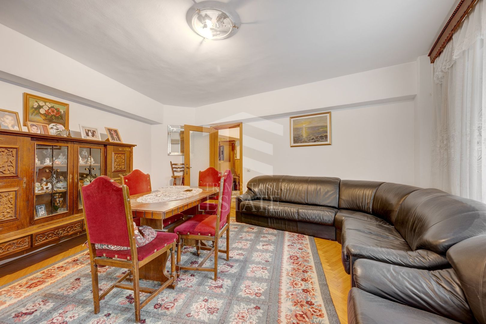 Oportunitate! Apartament 4 Camere 1 Minut Metrou Universitate - Poză 22