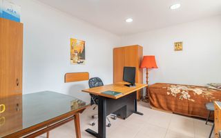 Vanzare - vila noua+spatiu birou/comercial - Crangasi-Constructorilor - Poză 2