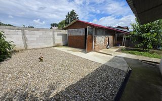 🏡 Casă renovată cu 6 camere, teren 557 mp – Berceni, Prahova - Poză 13