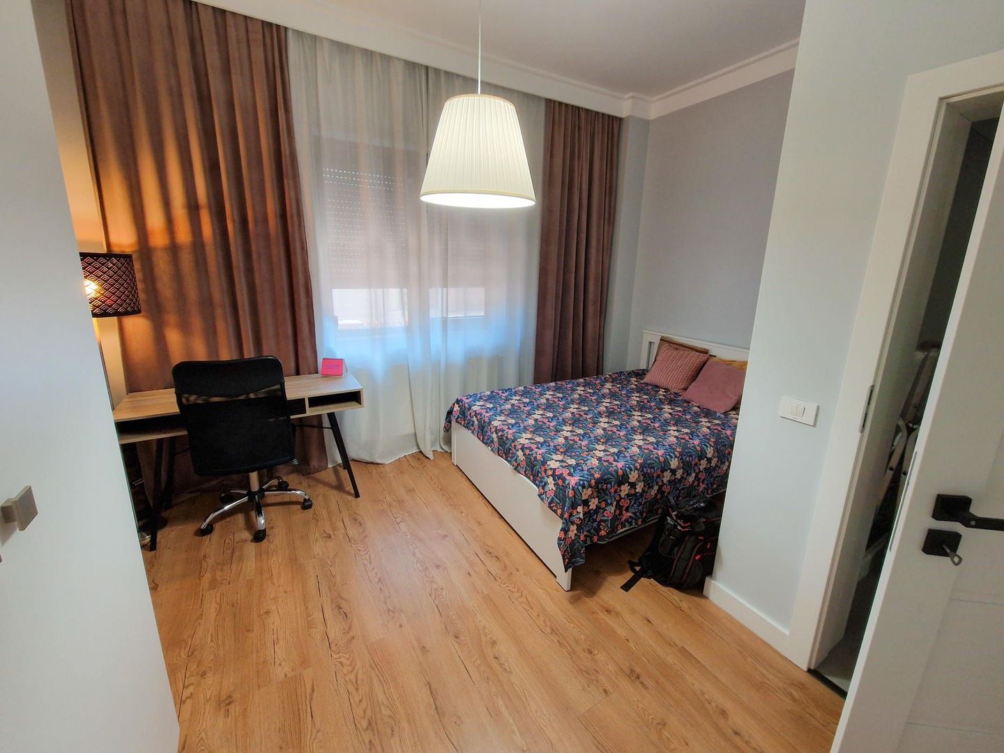 Apartament 3 camere | Mobilat si utilat | Damaroaia - Poză 7