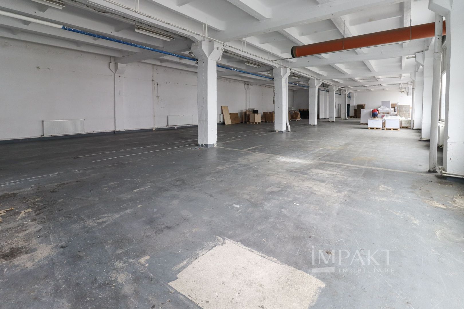 Hala de 614 mp la inchiriat open-space zona Piata 1 Mai - Poză 1